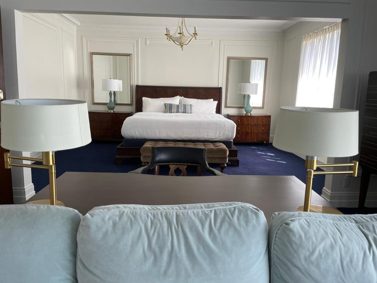The Argus Hotel & Cocktail Lounge Άλμπανι Εξωτερικό φωτογραφία